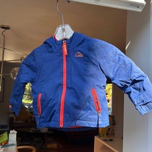 L.L Bean Thinsulate Winter Coat with grow cuff sleeves in excellent condition